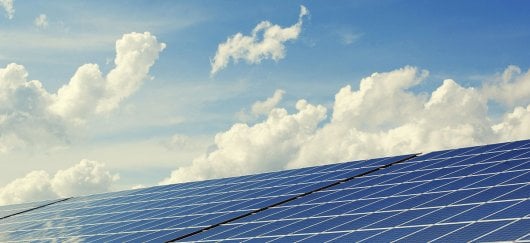découvrez comment les énergies renouvelables transforment notre avenir en offrant des solutions durables et respectueuses de l'environnement. informez-vous sur leurs avantages, leur impact écologique et la façon dont elles peuvent contribuer à un monde plus vert.
