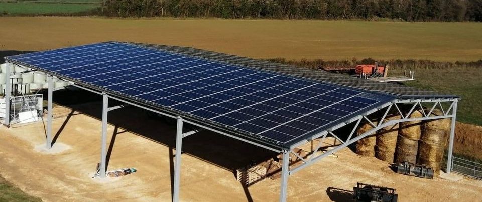 découvrez comment la saisonnalité influence la production d'énergie de vos panneaux solaires. apprenez à optimiser leur performance en fonction des variations saisonnières et maximisez votre investissement en énergie renouvelable.
