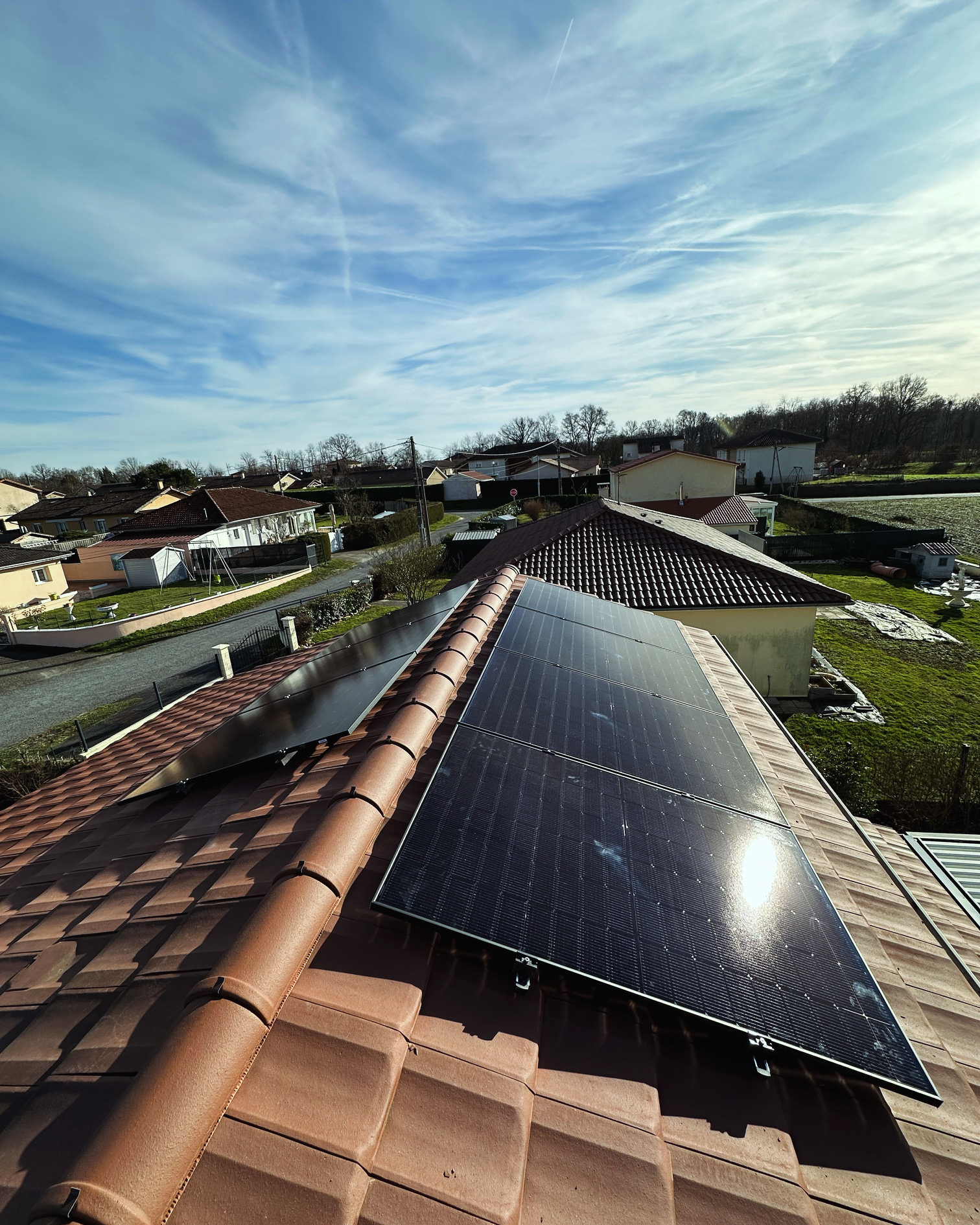 découvrez notre outil de simulation photovoltaïque en ligne pour estimer rapidement le potentiel de votre installation solaire. évaluez les économies d'énergie et les bénéfices environnementaux en quelques clics.