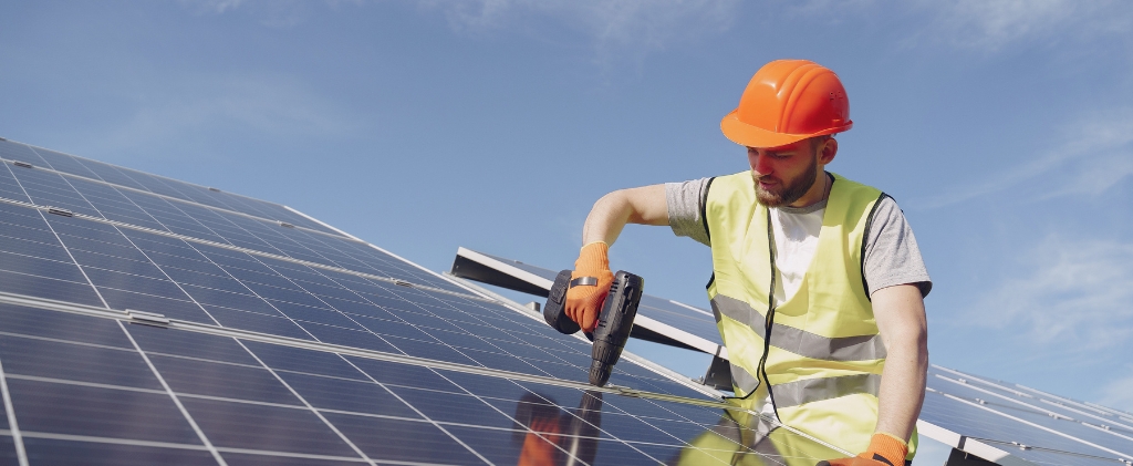 découvrez les nombreux avantages des panneaux solaires pour votre maison ou votre entreprise. économisez sur vos factures d'énergie, réduisez votre empreinte carbone et bénéficiez d'une source d'énergie renouvelable et durable. informez-vous sur l'énergie solaire et ses bénéfices.