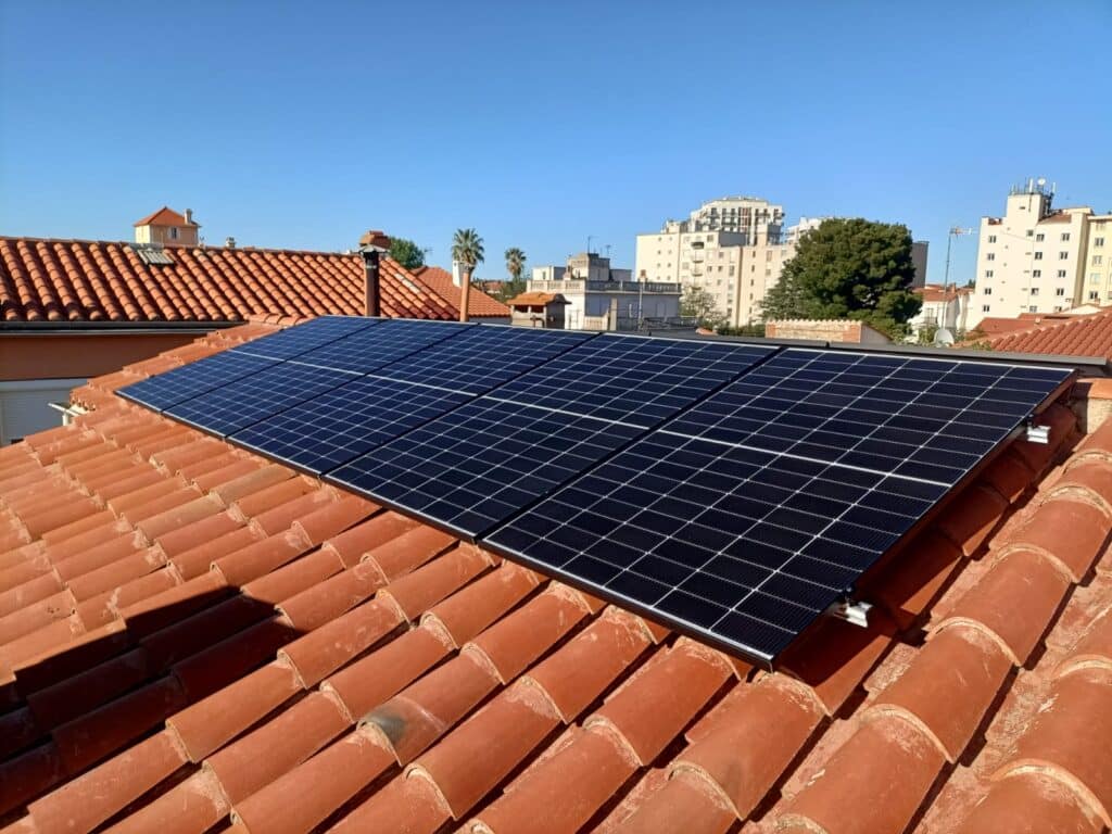 découvrez les solutions photovoltaïques à perpignan pour une énergie renouvelable et économique. optimisez votre consommation d'électricité et participez à la transition énergétique grâce à des installations professionnelles adaptées à vos besoins.