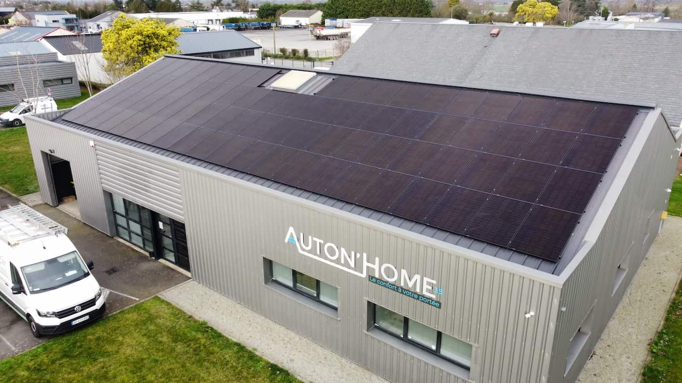 découvrez les avantages des panneaux solaires pour les professionnels. optimisez votre consommation d'énergie et réduisez vos coûts tout en renforçant votre image écoresponsable. informez-vous sur les solutions adaptées à votre entreprise et les aides financières disponibles.