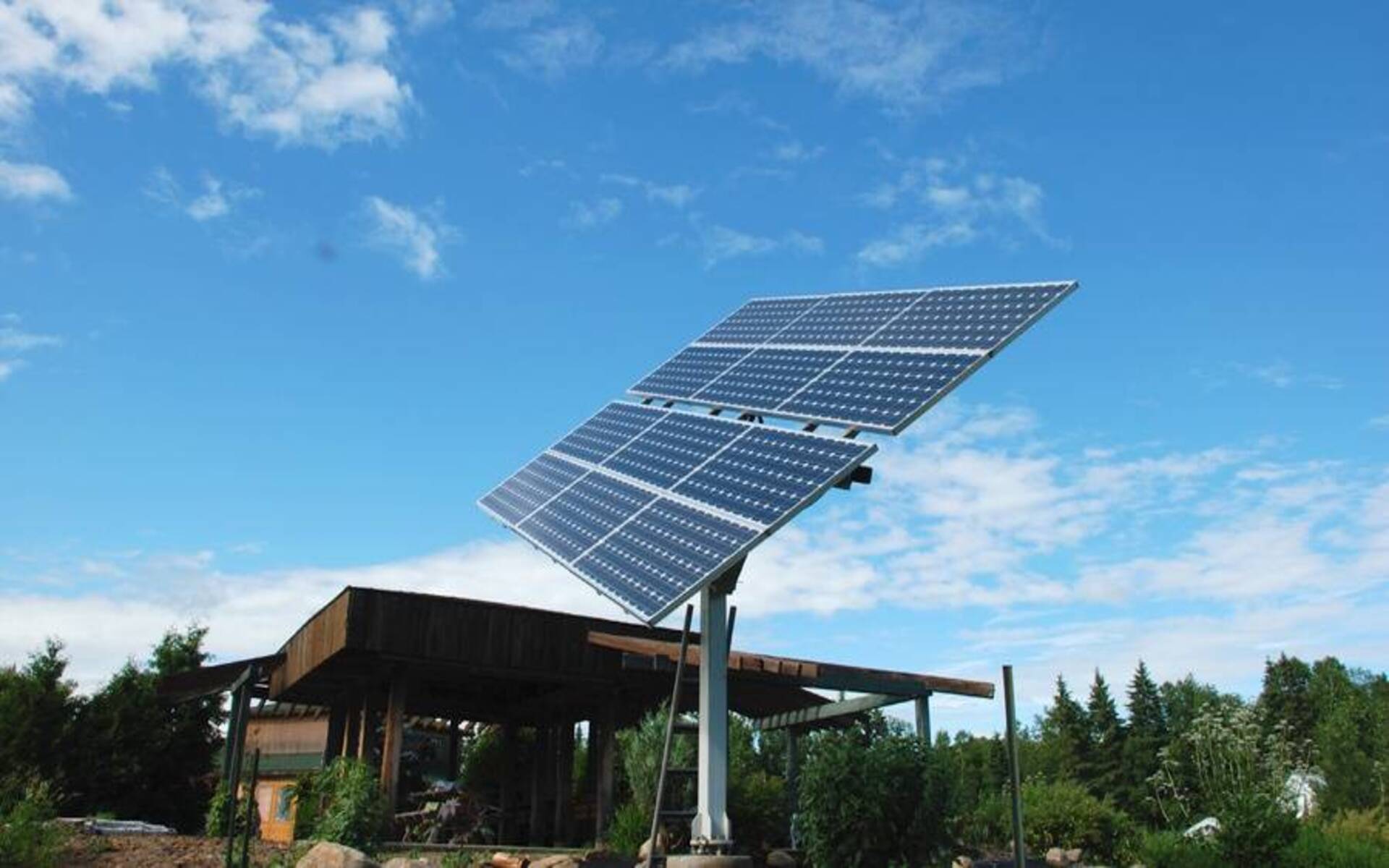 découvrez les panneaux photovoltaïques modernes, une solution énergétique innovante et écologique pour produire de l'électricité. améliorez votre autonomie énergétique et réduisez votre empreinte carbone grâce à ces technologies de pointe, alliant performance et design contemporain.