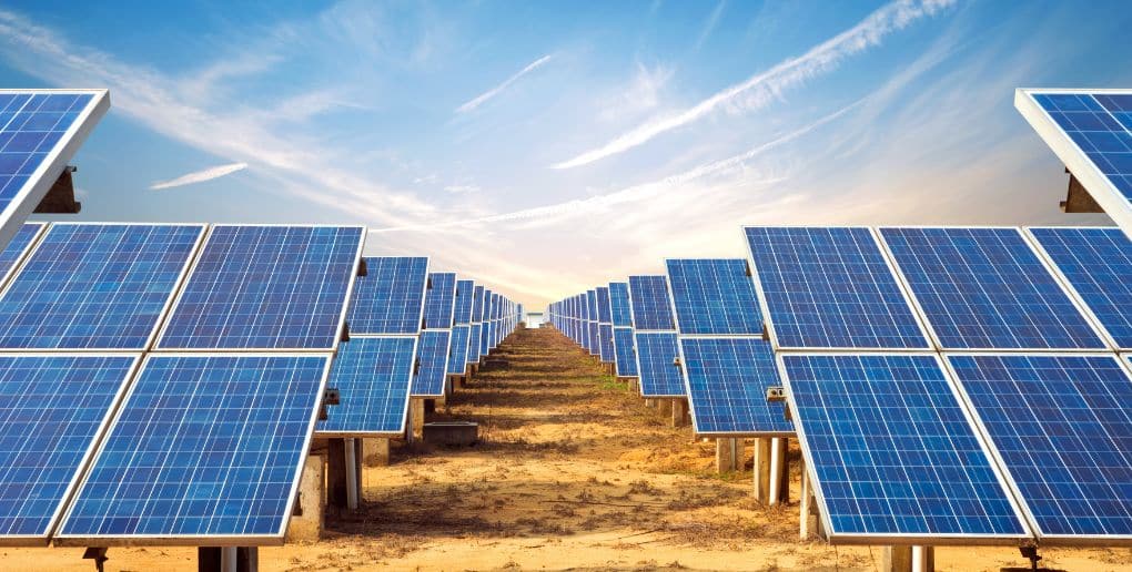découvrez comment les panneaux solaires connaissent un essor fulgurant en france, grâce aux innovations technologiques et aux politiques de soutien à l'énergie renouvelable. informez-vous sur les avantages écologiques et économiques de ces systèmes énergétiques durables.