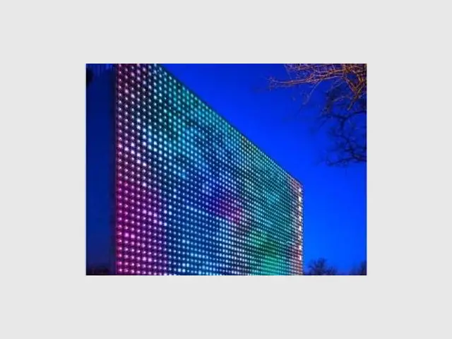 découvrez les avantages des façades photovoltaïques, une solution innovante alliant esthétique et performance énergétique. transformez votre bâtiment en une véritable source d'énergie renouvelable tout en améliorant son apparence.