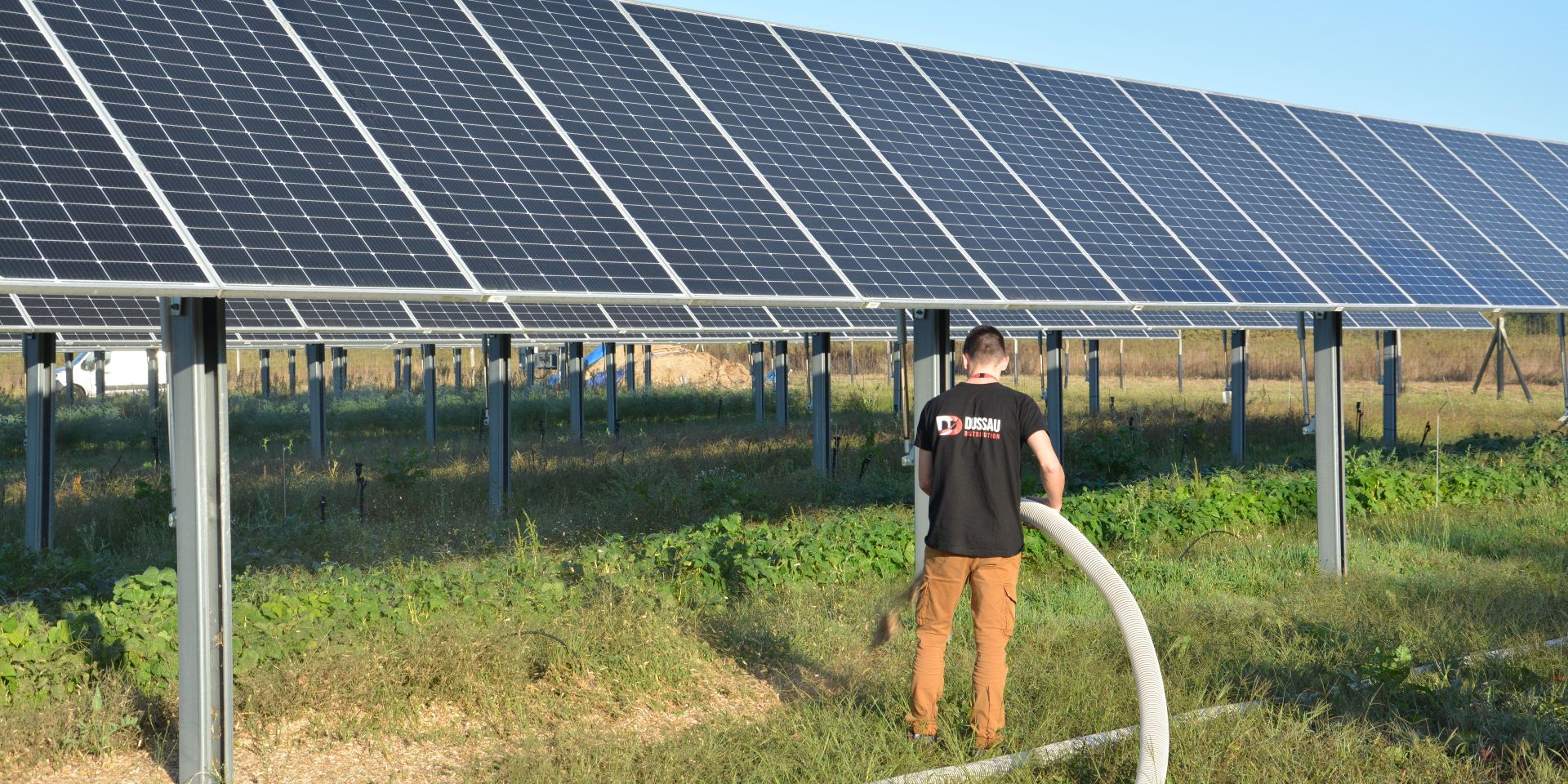 découvrez les enjeux et les défis liés aux conflits entourant l'installation de panneaux solaires. analysons les impacts environnementaux, sociaux et économiques de cette énergie renouvelable tout en explorant les solutions pour une coexistence pacifique.