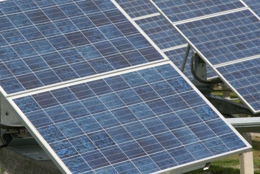 découvrez les panneaux photovoltaïques engie, une solution énergétique durable pour réduire votre facture d'électricité tout en préservant l'environnement. profitez d'une installation de qualité, d'un accompagnement personnalisé et d'une technologie performante pour une transition énergétique réussie.