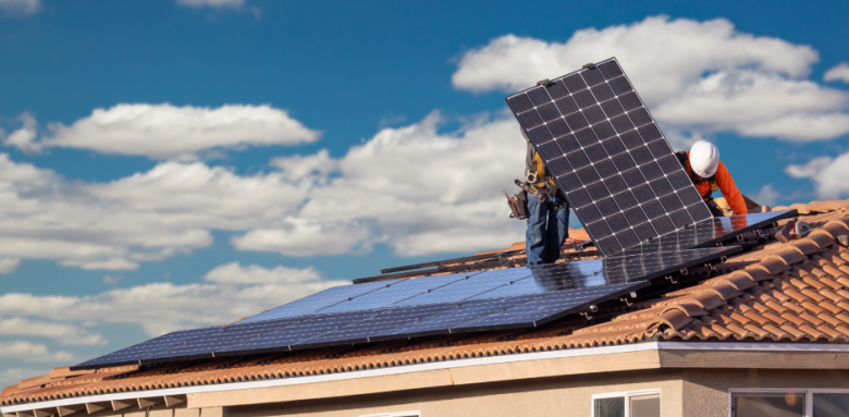 découvrez les nombreux avantages d'engager un installateur professionnel de panneaux solaires pour votre projet d'énergie renouvelable. optimisez votre investissement, bénéficiez d'une installation de qualité, et profitez des économies d'énergie tout en contribuant à la protection de l'environnement.