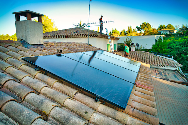 découvrez les avantages des panneaux polycristallins : efficacité énergétique, rapport qualité-prix, durabilité et impact environnemental réduit. optez pour une solution solaire fiable et performante pour vos besoins énergétiques.