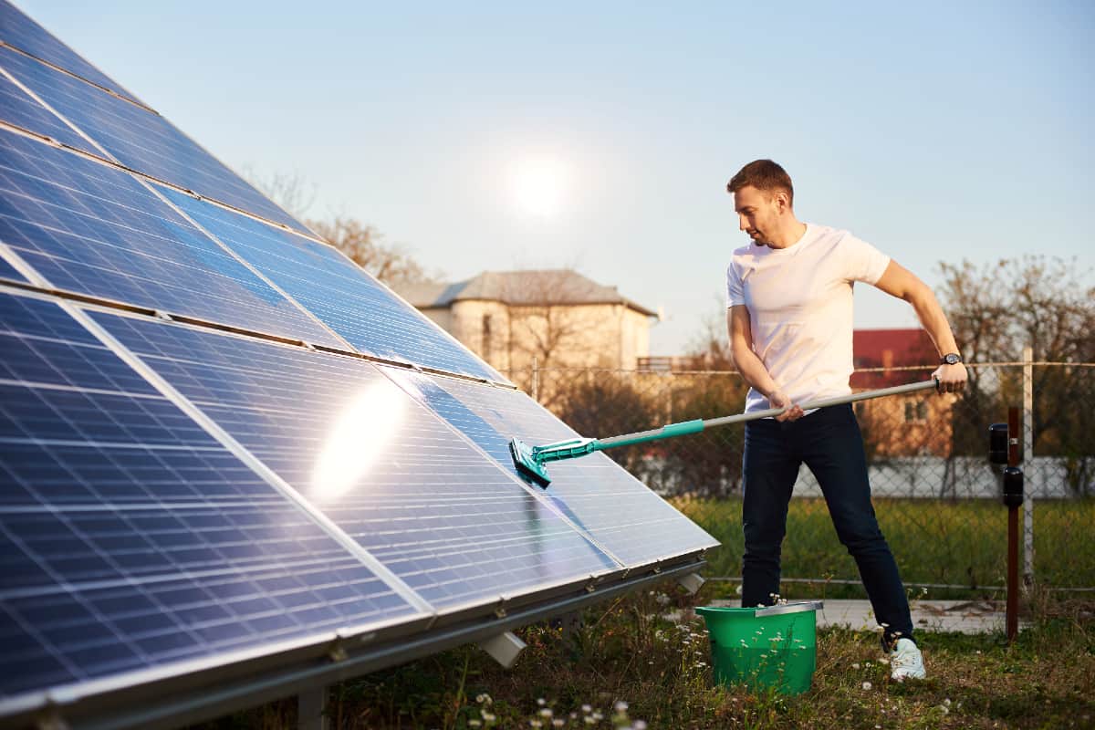 découvrez les avantages d'un contrat de maintenance pour vos panneaux solaires : optimisation de la performance, prolongation de la durée de vie, économies d'énergie, et sécurité accrue. assurez un fonctionnement optimal de votre installation tout en protégeant votre investissement.