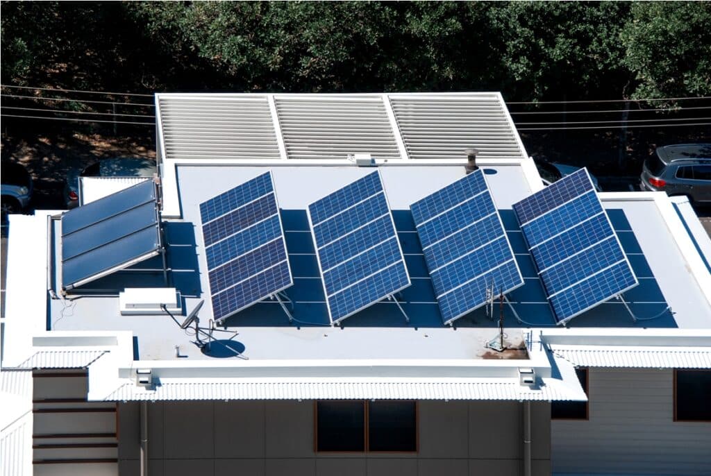 découvrez les offres exclusives de notre boutique my shop solaire ! profitez de réductions sur une sélection d'articles écologiques et performants pour optimiser votre énergie solaire, tout en faisant un geste pour la planète. ne manquez pas nos promotions exceptionnelles !