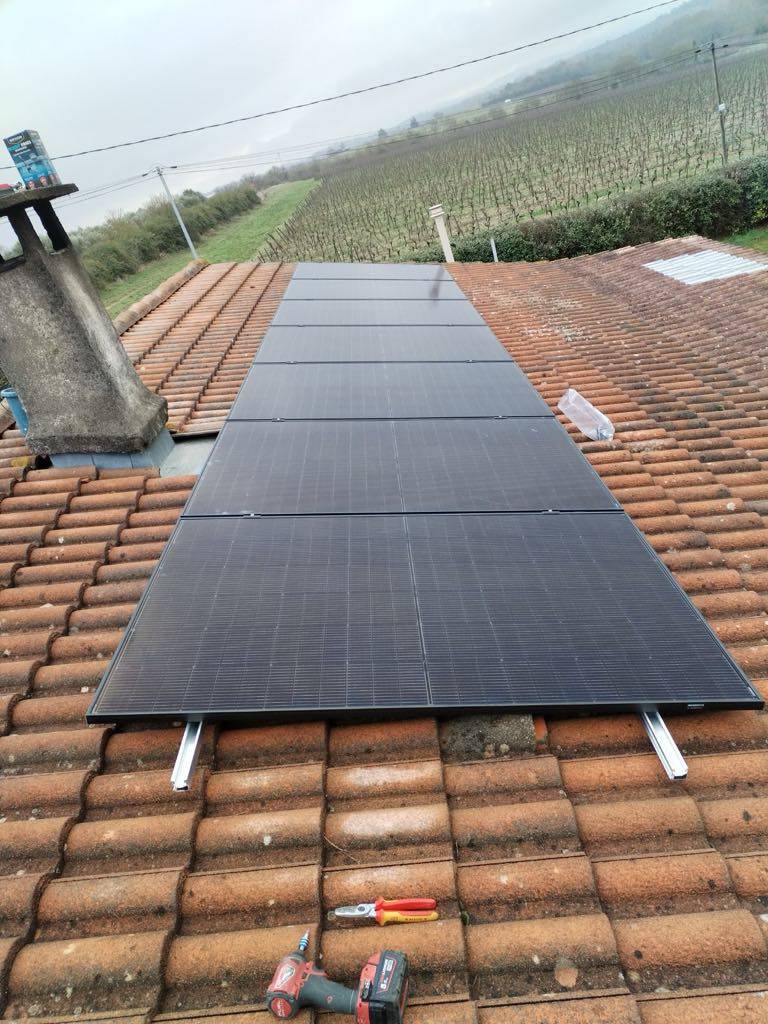 découvrez les solutions solaires à perpignan pour réduire votre facture d'énergie et contribuer à un avenir durable. profitez d'une énergie propre et renouvelable adaptée à vos besoins grâce à notre expertise locale.