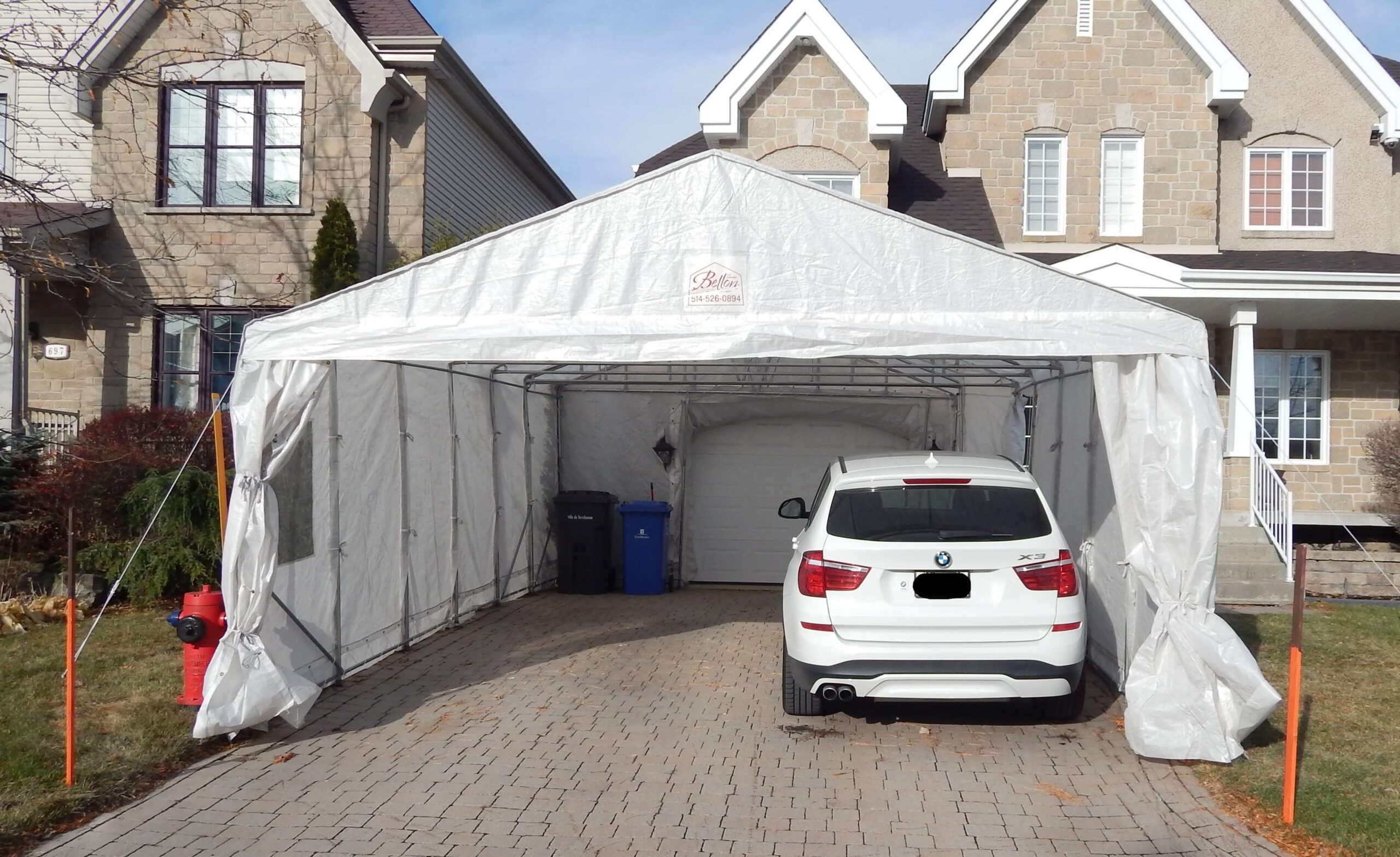 découvrez nos abris auto, la solution idéale pour protéger votre véhicule des intempéries et des nuisibles. offrant robustesse et esthétisme, nos abris s'adaptent à tous les espaces extérieurs. protégez votre investissement avec style !