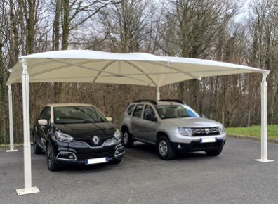 découvrez notre abri auto pro, la solution idéale pour protéger votre véhicule des intempéries et du vol. conçu pour les professionnels, cet abri allie robustesse et praticité, offrant un espace sécurisé pour votre voiture tout en s'intégrant parfaitement à votre environnement.