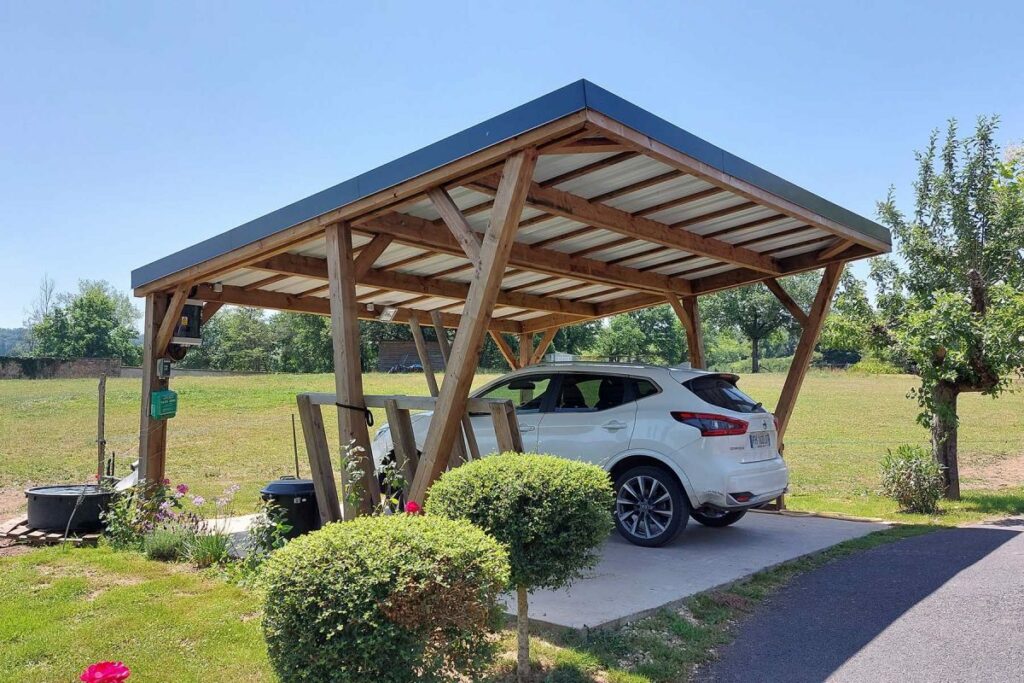 découvrez l'abri solaire, une solution innovante pour profiter du plein air tout en étant protégé des rayons du soleil. idéal pour les jardins, terrasses et espaces extérieurs, cet abri vous offre confort et ombre, tout en ajoutant une touche esthétique à votre environnement. améliorez vos moments de détente en plein air avec un abri conçu pour le bien-être.