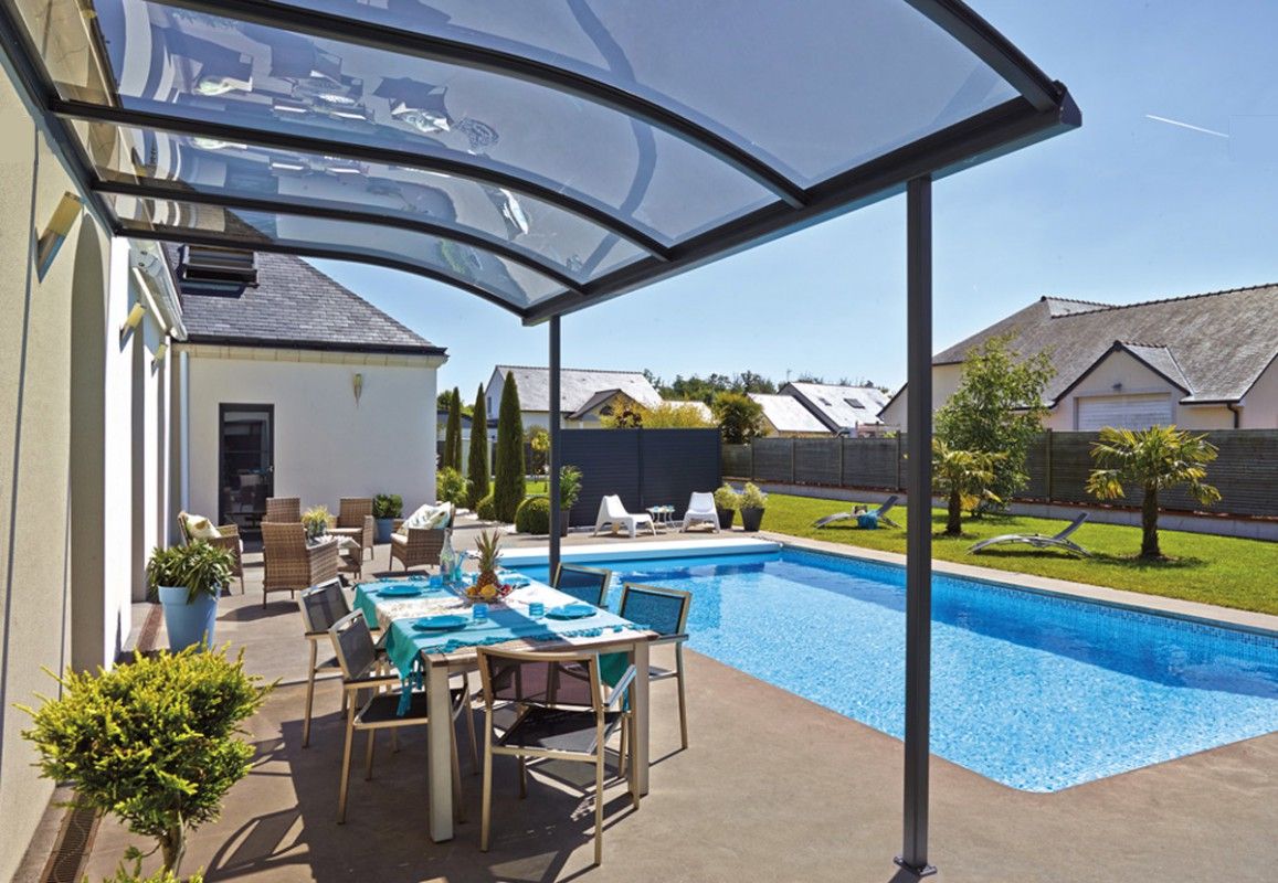 découvrez notre sélection d'abris de terrasse, alliant style et fonctionnalité. protégez votre espace extérieur des intempéries tout en profitant de moments conviviaux. idéal pour embellir votre jardin ou balcon!