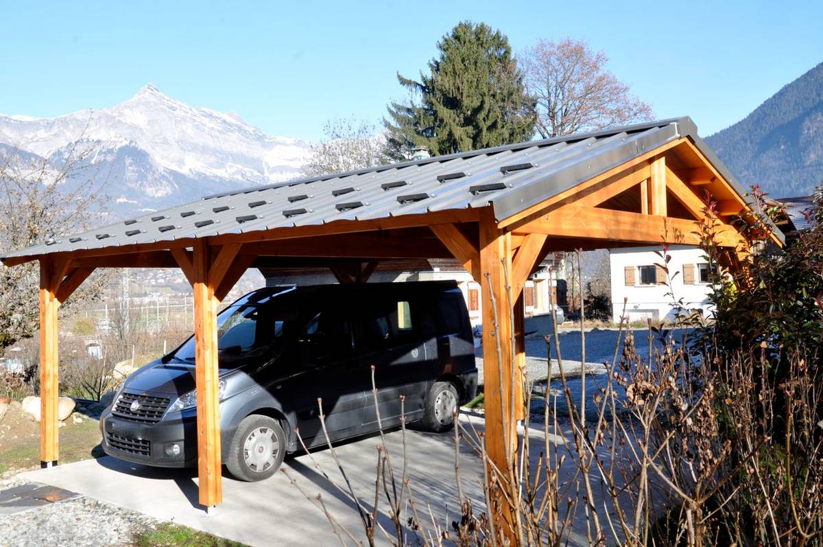 découvrez notre abri voiture 2 places, conçu pour protéger vos véhicules des intempéries tout en offrant un accès facile et pratique. idéal pour optimiser l'espace de votre jardin ou de votre allée, cet abri robuste allie fonctionnalité et esthétisme.