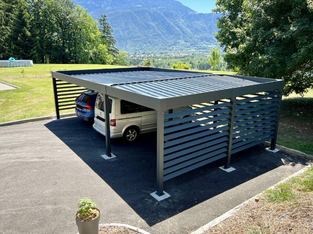 découvrez notre gamme d'abris pour voitures, conçus pour protéger votre véhicule des intempéries et des rayons uv. offrez à votre voiture une solution pratique et esthétique qui allie durabilité et style, tout en optimisant votre espace extérieur.