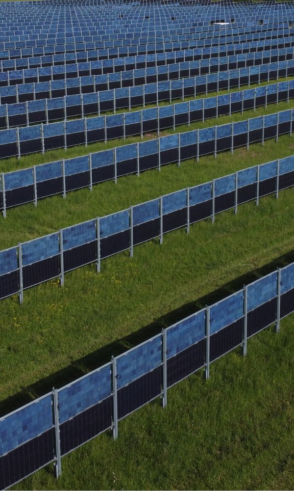 découvrez l'agro pv, une innovation alliant agriculture et énergie solaire. optimisez vos cultures tout en produisant de l'électricité propre grâce à des solutions durables et respectueuses de l'environnement.