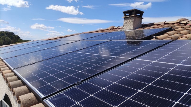 découvrez les aides à la transition énergétique en occitanie pour l'installation de panneaux photovoltaïques. bénéficiez d'un soutien financier et de conseils pour rendre votre projet solaire accessible et rentable.