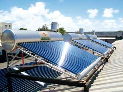 découvrez les avantages du chauffage solaire, une solution écologique et économique pour optimiser votre confort tout en réduisant votre empreinte carbone. explorez nos conseils et informations sur les systèmes de chauffage solaire adaptés à vos besoins.