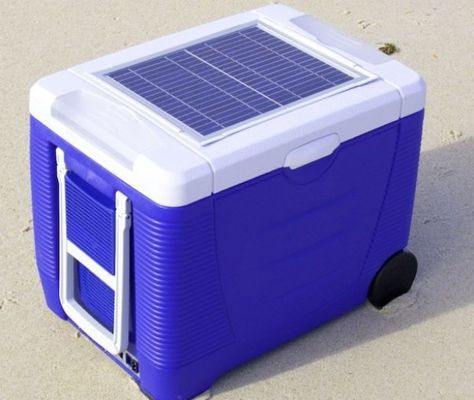 découvrez la glacière solaire, l'innovation écologiquement responsable qui vous permet de conserver vos aliments et boissons au frais lors de vos sorties en plein air. idéale pour le camping, les pique-niques et les voyages, elle utilise l'énergie solaire pour un fonctionnement autonome et durable.
