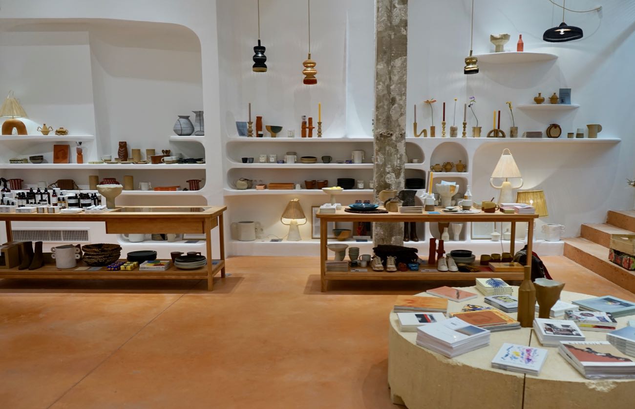 découvrez alma shop, votre destination de choix pour une vaste sélection de produits tendance et de qualité. profitez d'une expérience de shopping unique, avec des offres spéciales et un service client dédié. faites de chaque achat un moment agréable et stylé chez alma shop.
