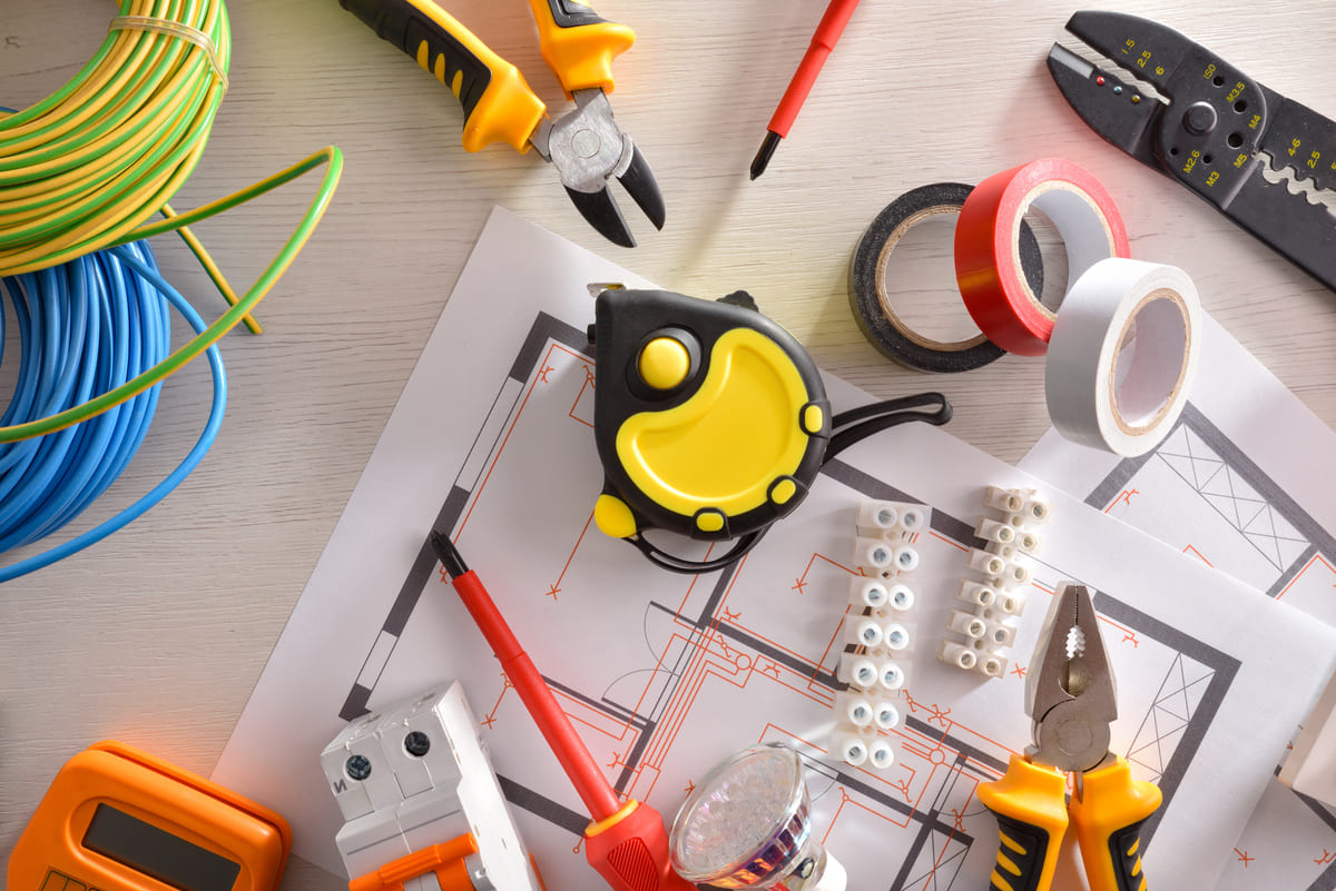 découvrez comment choisir une assurance électrique adaptée à vos projets diy. protégez vos installations et bricolages grâce à des conseils pratiques et des solutions sur mesure pour sécuriser votre maison.