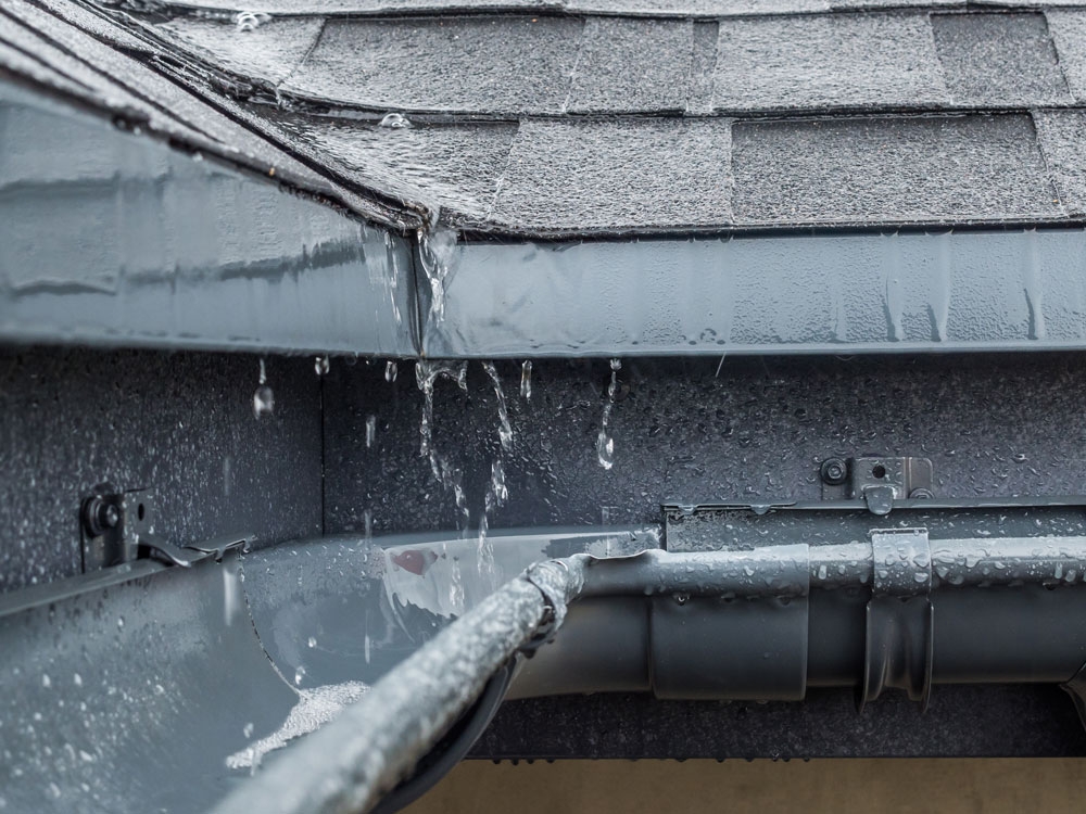 protégez votre maison avec une assurance spécifique contre les infiltrations de toiture. découvrez nos options adaptées pour couvrir les dommages liés aux fuites et garantir la sécurité de votre habitat.