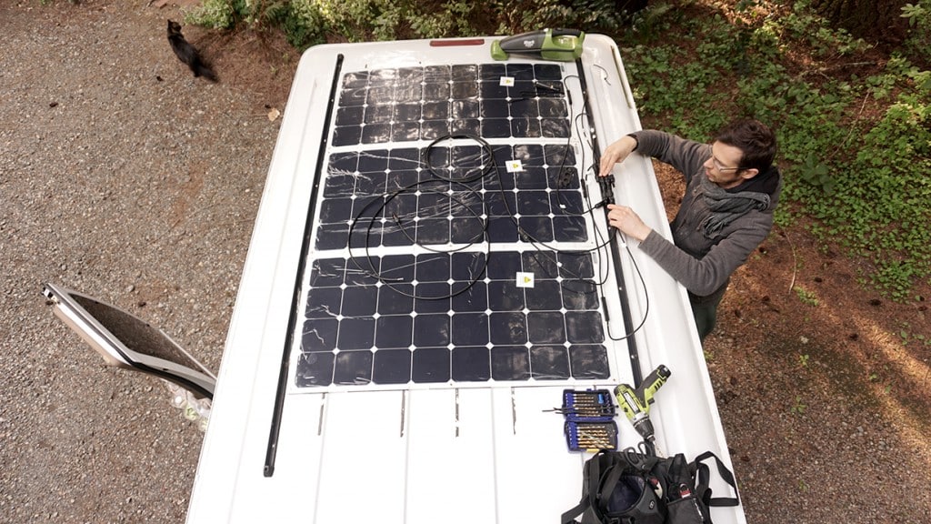 découvrez notre guide complet sur l'auto-installation de panneaux solaires. apprenez les étapes clés, les conseils pratiques et les équipements nécessaires pour profiter d'une énergie renouvelable chez vous tout en réduisant votre facture d'électricité.