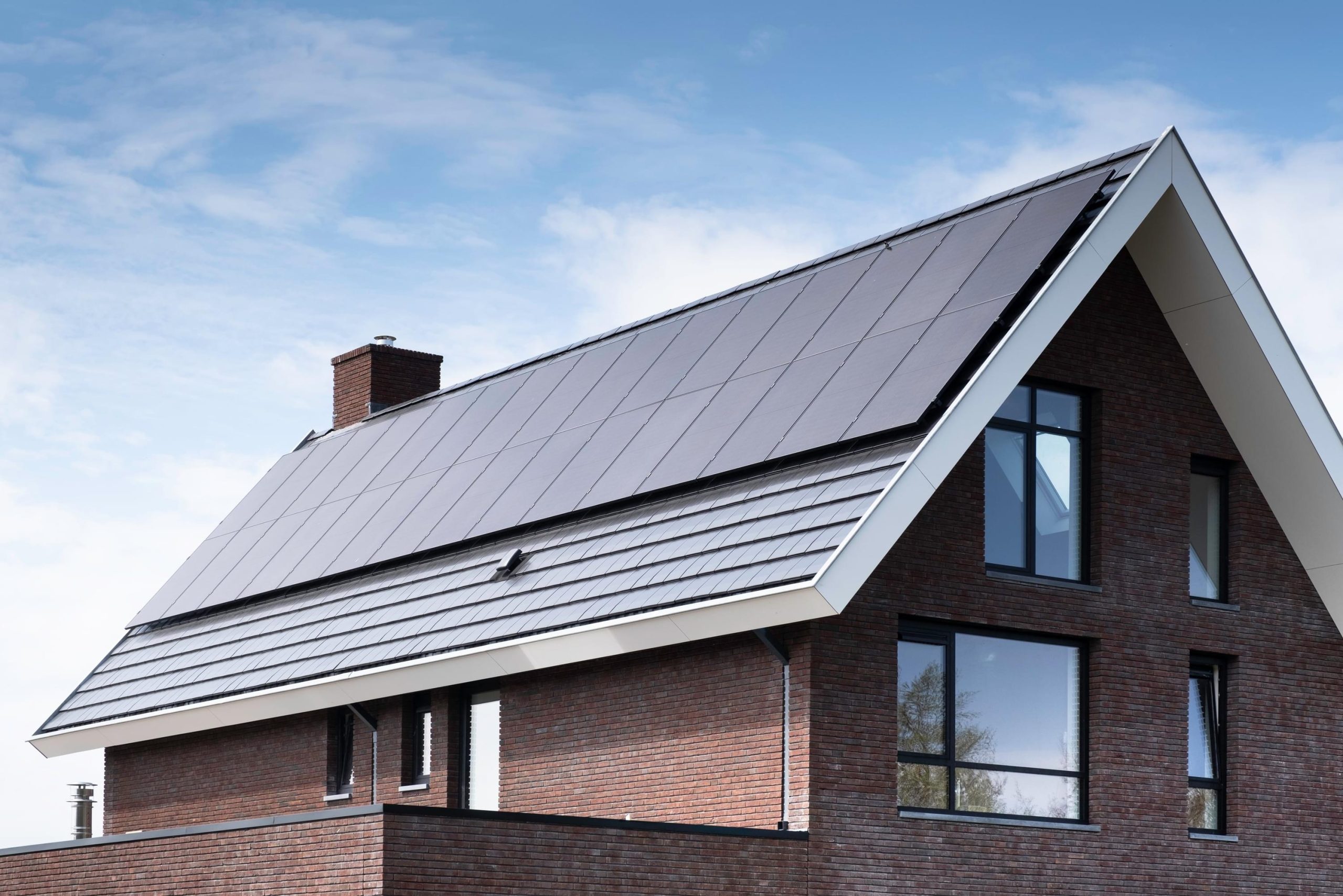 découvrez comment l'autofinancement des panneaux solaires peut réduire vos coûts énergétiques tout en augmentant la durabilité de votre habitation. informez-vous sur les différentes options de financement et les avantages d'un investissement écologique.