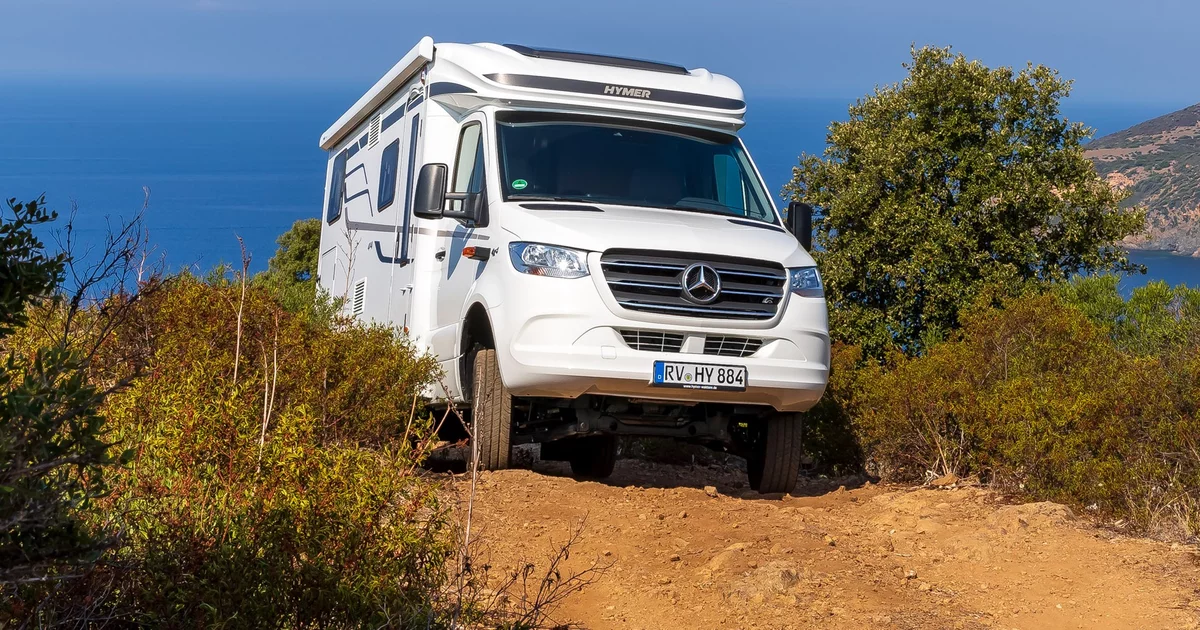 découvrez comment maximiser l'autonomie de votre camping-car pour des aventures de longue durée. conseils pratiques sur l'énergie, l'eau et l'optimisation des ressources pour des voyages inoubliables.