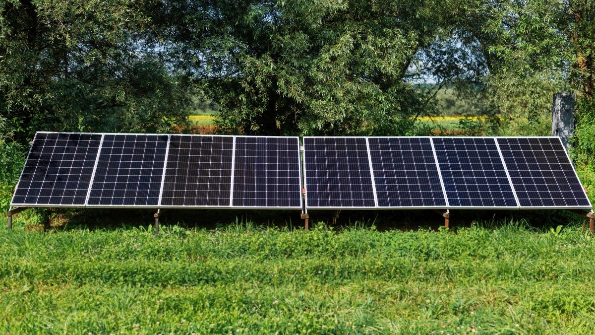 découvrez comment atteindre l'autonomie énergétique grâce à des solutions durables et innovantes. explorez les avantages des énergies renouvelables, les méthodes d'économie d'énergie et les technologies émergentes pour réduire votre empreinte carbone et devenir acteur de votre propre consommation énergétique.
