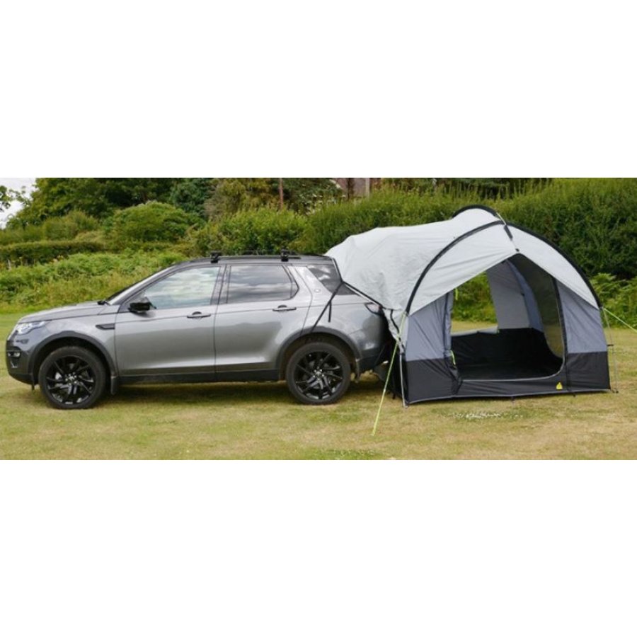 découvrez notre auvent pour voiture, idéal pour protéger votre véhicule des intempéries et du soleil. pratique et esthétique, il garantit une ombre efficace et une protection durable. parfait pour le camping ou le stationnement prolongé, choisissez le confort et la sécurité pour votre voiture.