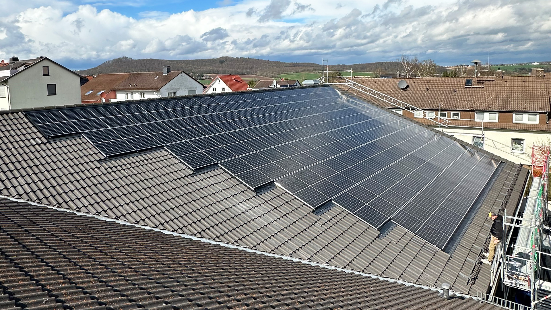 découvrez les avantages d'opter pour un grossiste photovoltaïque : économies sur les coûts d'achat, accès à des produits de qualité, expertise technique et solutions sur mesure pour vos projets d'énergie solaire.