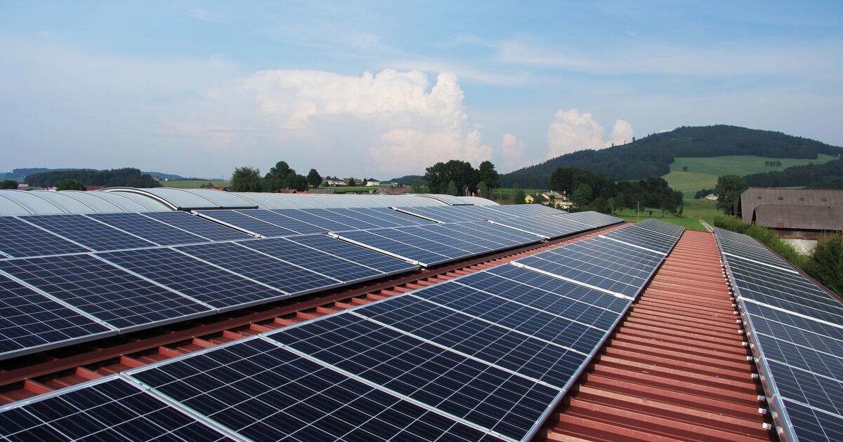 découvrez les avantages et inconvénients du photovoltaïque pour mieux comprendre cette source d'énergie renouvelable. analysez les bénéfices écologiques, économiques et les limites potentielles pour un projet solaire réussi.