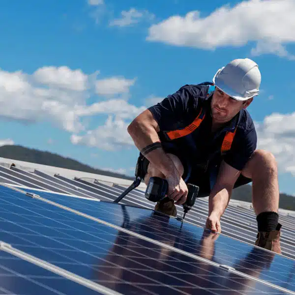 découvrez les nombreux avantages d'opter pour un installateur professionnel en photovoltaïque. profitez d'une installation optimisée, d'une expertise technique, de garanties de qualité et d'un suivi personnalisé pour maximiser votre production d'énergie solaire.