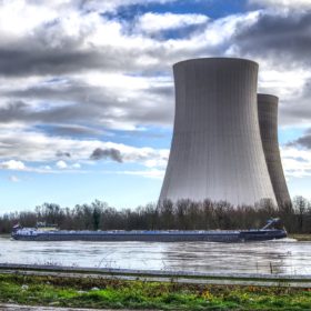 découvrez les avantages des panneaux nucléaires dans le cadre de l'énergie durable. cette technologie innovante contribue à une production énergétique éco-responsable, réduisant les émissions de gaz à effet de serre tout en garantissant une source d'énergie fiable et abondante.
