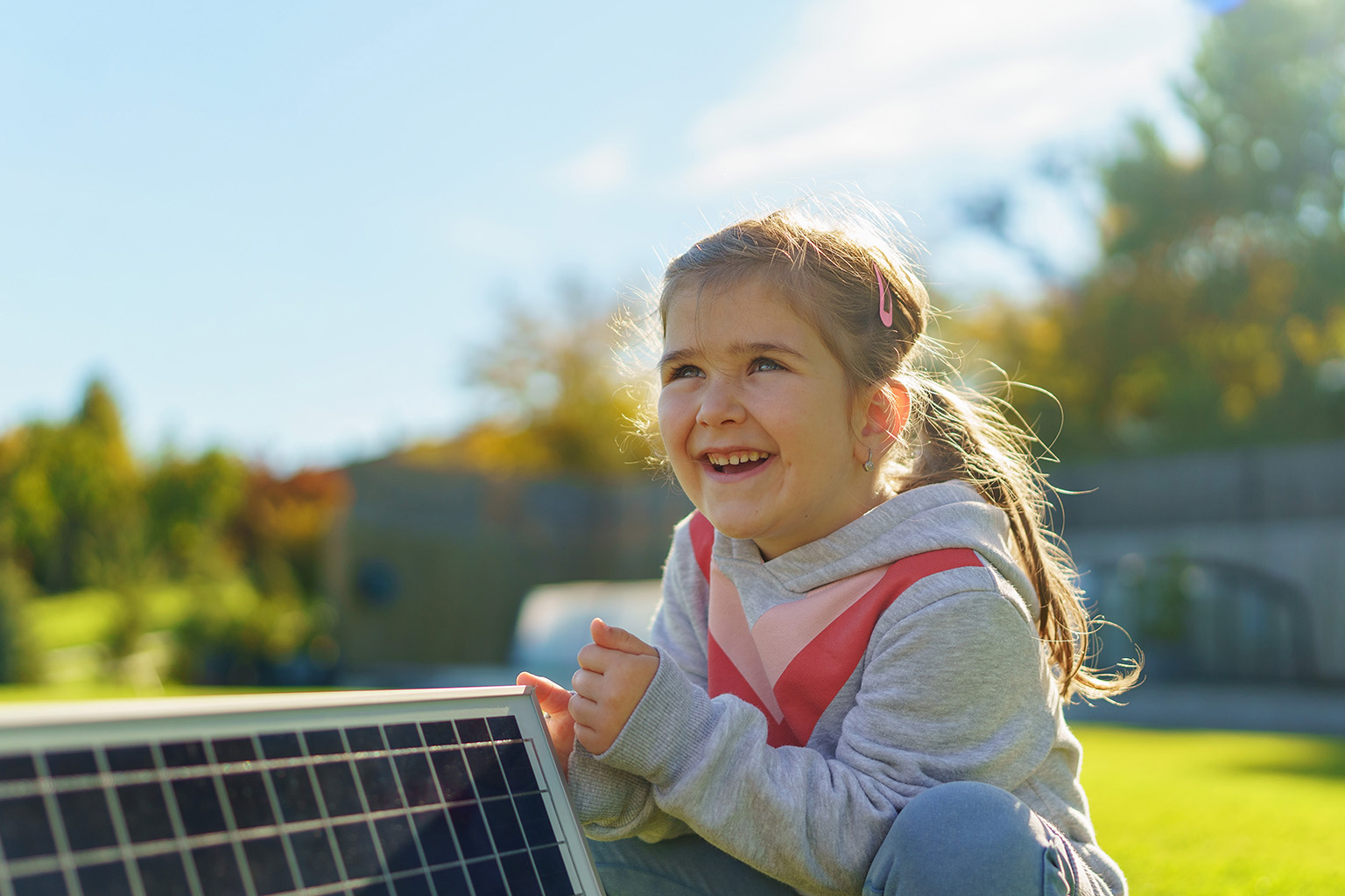 découvrez comment les panneaux solaires façonnent l'avenir de l'énergie durable. explorez les innovations et les tendances qui rendent l'énergie solaire accessible et efficace pour tous.