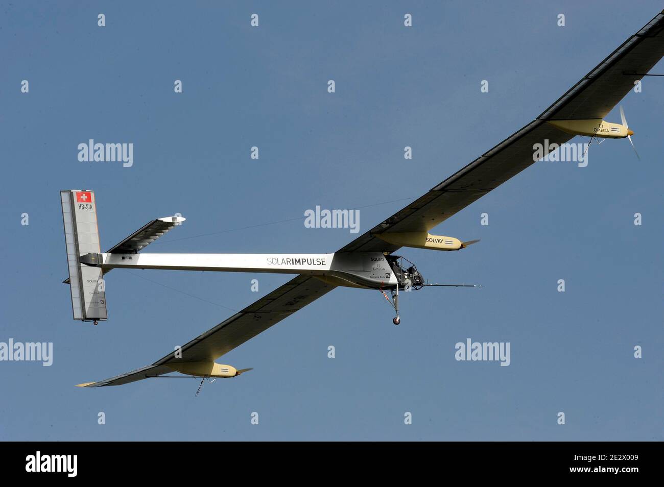 découvrez les avancées révolutionnaires de l'avion solaire, une technologie innovante alliant écologie et performance. explorez comment ces aéronefs utilisent l'énergie solaire pour réduire leur empreinte carbone et transformer l'avenir du transport aérien.