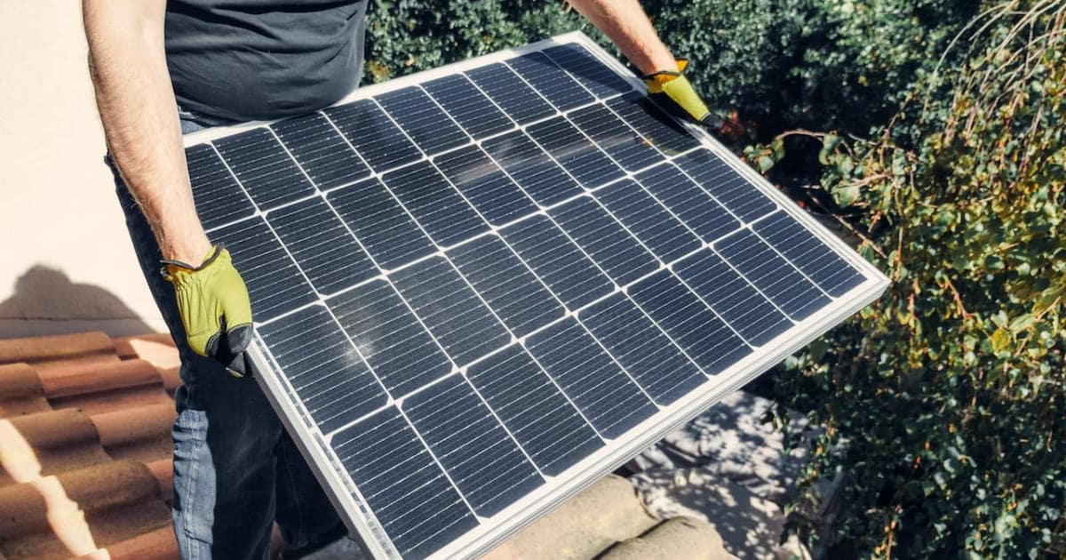 découvrez notre guide complet sur les avis concernant les panneaux solaires. apprenez-en davantage sur les expériences des utilisateurs, les avantages et inconvénients, ainsi que des conseils pour maximiser votre investissement énergétique grâce à l'énergie solaire.