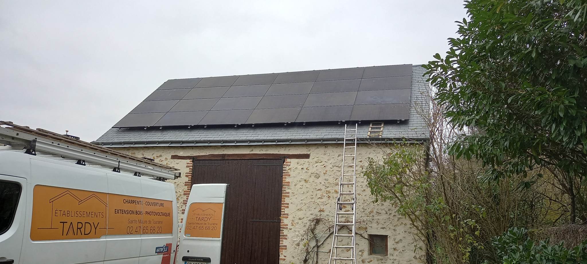 découvrez les avis sur les panneaux solaires edf : avantages, inconvénients, retours d'expérience et conseils pour bien choisir votre installation solaire. informez-vous avant de vous engager dans un projet d'énergie renouvelable.