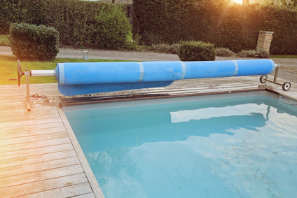 découvrez notre bâche piscine solaire, conçue pour chauffer votre eau tout en réduisant l'évaporation. écologique et économique, elle prolonge votre saison de baignade et protège votre piscine des débris. profitez d'une eau à la température idéale avec style!