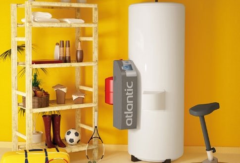 découvrez le ballon solaire atlantic, la solution innovante pour profiter d'une eau chaude tout en respectant l'environnement. économique et performant, il s'intègre parfaitement dans votre système de chauffage. optez pour l'énergie solaire et réduisez vos factures d'énergie dès aujourd'hui !