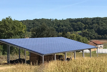 découvrez comment bénéficier d'un bâtiment photovoltaïque gratuit pour votre entreprise. profitez d'une solution durable et économique pour produire votre propre énergie tout en réduisant vos dépenses.