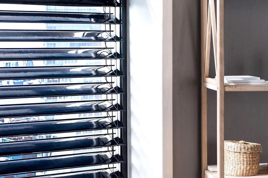 découvrez notre boutique photovoltaïque, spécialisée dans la vente de panneaux solaires et d'accessoires pour une énergie renouvelable et durable. faites le choix d'une consommation responsable et économique avec nos solutions adaptées à tous vos besoins.