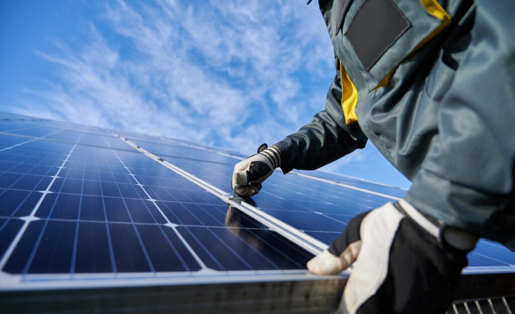 découvrez comment optimiser votre budget solaire pour profiter au maximum des énergies renouvelables. nos conseils pratiques vous aideront à planifier vos investissements et à réduire vos factures d'électricité grâce à des solutions solaires adaptées à vos besoins.