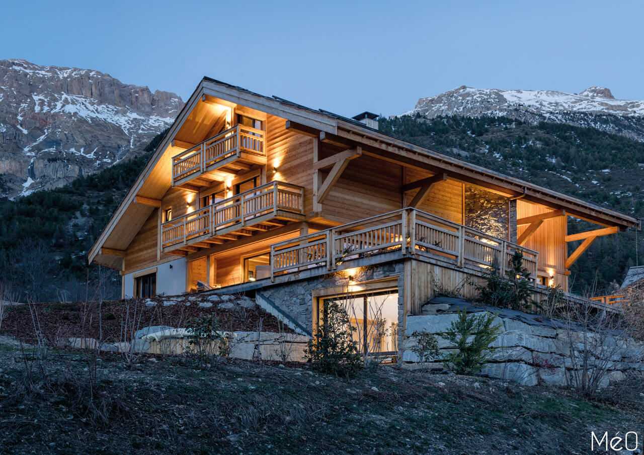 découvrez la cabane énergétique, un espace unique alliant confort et durabilité. idéale pour se ressourcer, cette cabane utilise des solutions écologiques pour optimiser votre bien-être tout en respectant l'environnement.