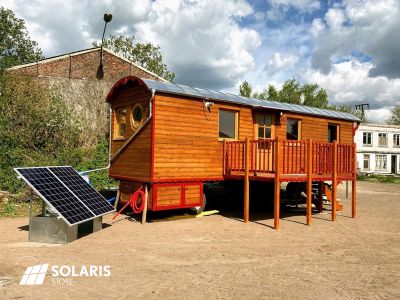 découvrez notre cabane énergétique, un espace unique et apaisant dédié au bien-être et à l'harmonie. profitez d'une ambiance relaxante, de soins énergétiques personnalisés et de moments de ressourcement en pleine nature. plongez dans un univers où votre énergie vitale sera revitalisée.