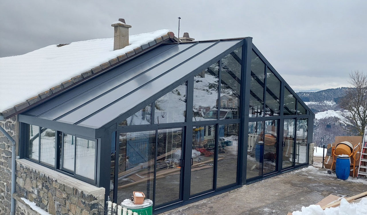 découvrez notre expertise en m2 toiture 2 pans, offrant des solutions innovantes et durables pour tous vos projets de toiture. profitez d'une installation professionnelle et d'une qualité inégalée pour sublimer votre habitation.